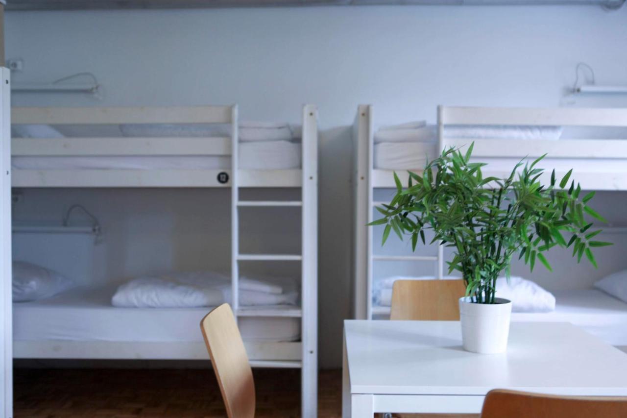 Privatzimmer mit 6 Betten und Gemeinschaftsbad